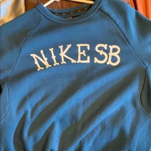 Nike sb sweatshirt
